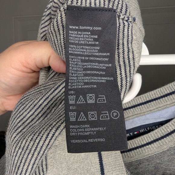 Tommy Hilfiger Men's XXL Gray Blue Finely Striped 100% Cotton Sweater - Picture 5 of 5